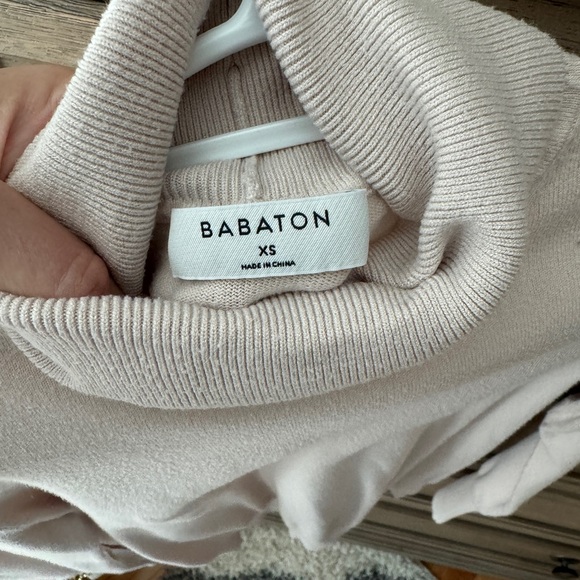 Babaton Aritzia Turtleneck Sweater XS in Denude - Picture 3 of 6